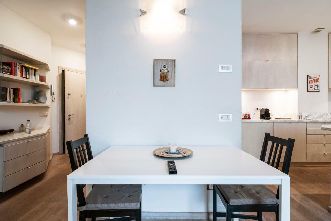 Santo Stefano Luxury Apartment Milano Exterior foto